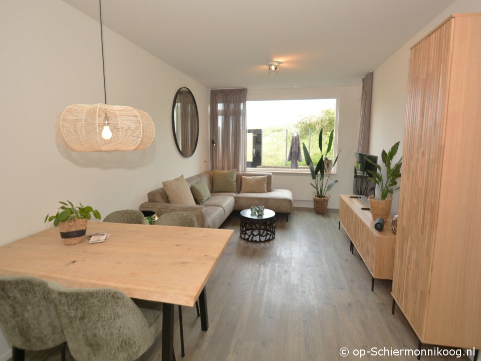  Zeesther (Noderstraun 42)